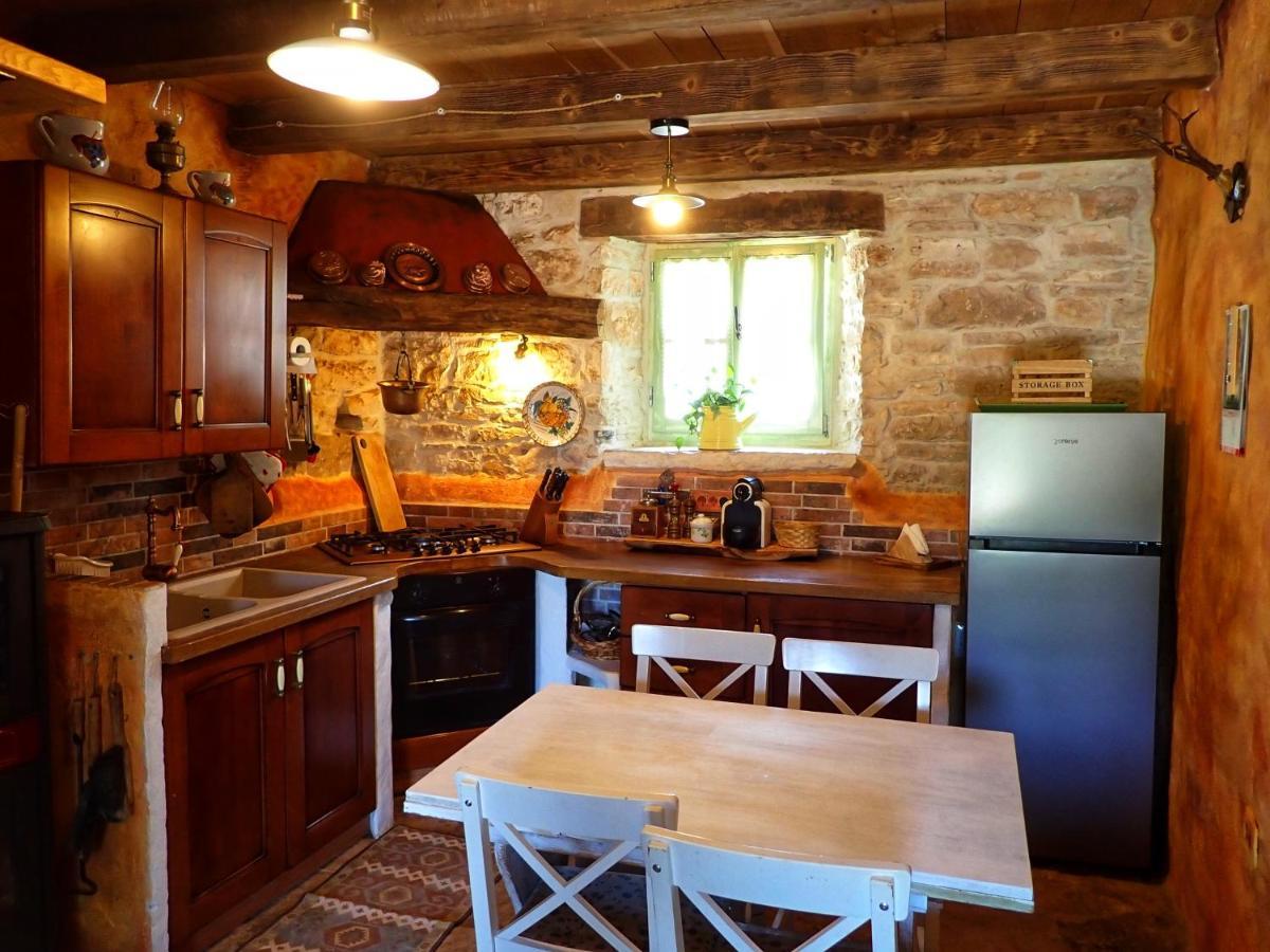 Cottage Al Merlo Olivo Buje Kültér fotó