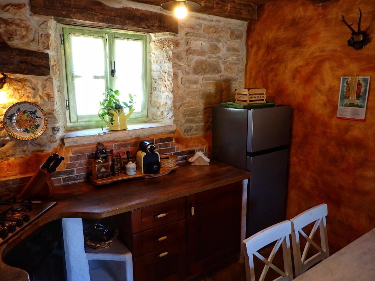 Cottage Al Merlo Olivo Buje Kültér fotó