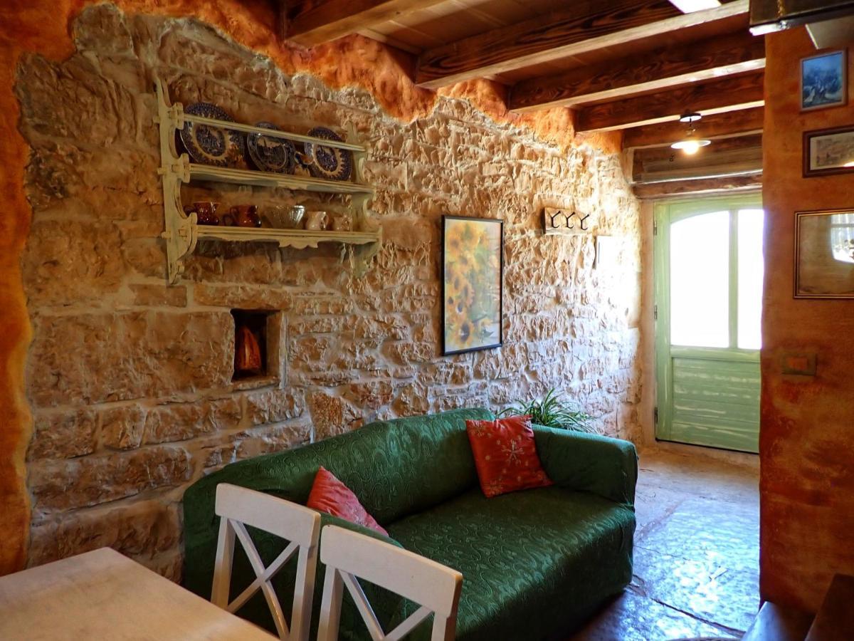 Cottage Al Merlo Olivo Buje Kültér fotó